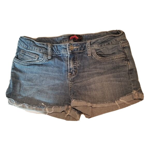 Forever 21 Womens Shorts Size 4 27 Blue Jean Light Wash Denim Cuff Booty Shorty - Picture 1 of 5